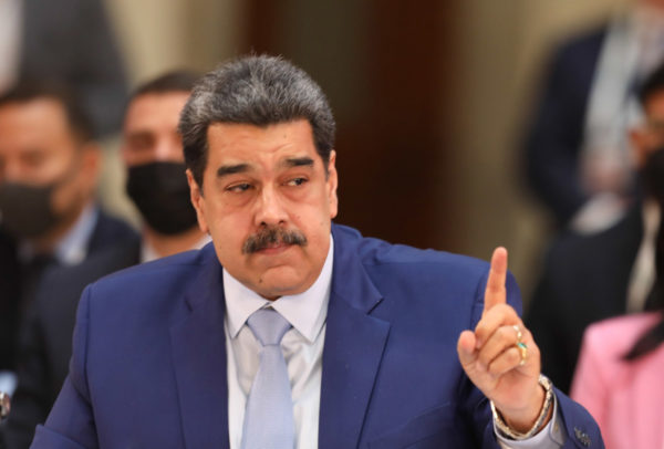 Venezuela suspende diálogo con oposición por extradición de testaferro de Maduro