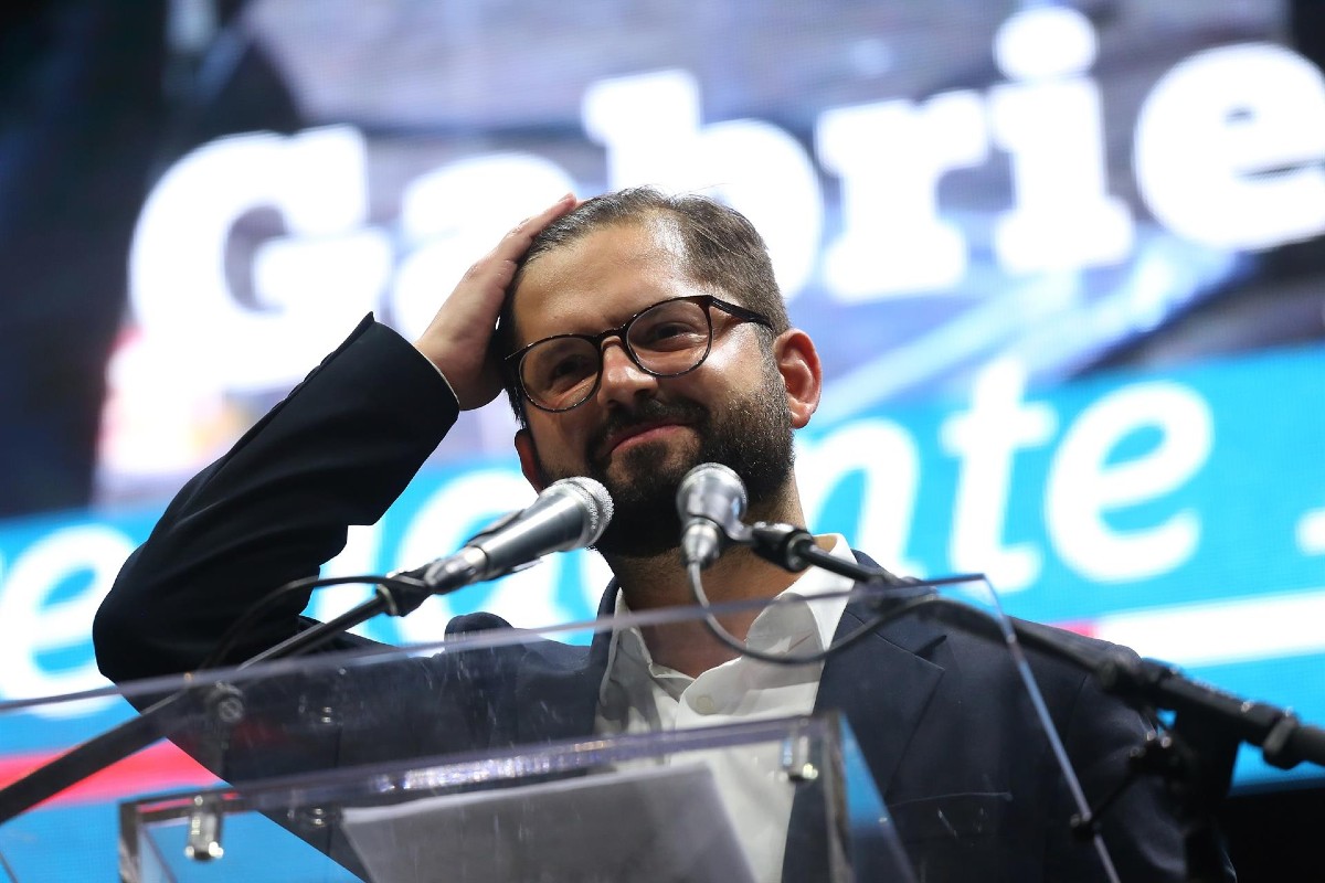 Chile tendrá un presidente ‘millennial’: Gabriel Boric gana elecciones con 55% de votos