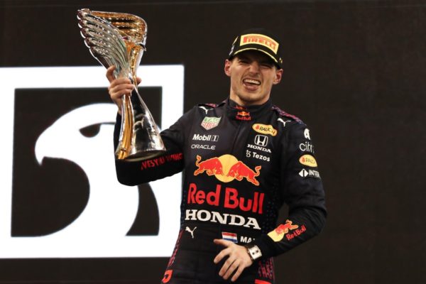 ¿Verstappen será bicampeón en GP de Singapur? Así deben puntuar él, Leclerc y Checo Pérez