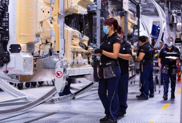 Crece un 6.9% la producción industrial en México entre enero y noviembre