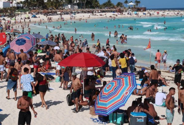 Semana Santa 2023: México prevé ingresos superiores a los 160,000 mdp por turismo