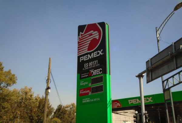 Gobierno rectifica y mantendrá estímulos a gasolinas en las zonas fronterizas