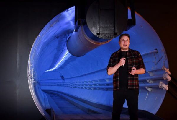 Elon Musk desata su ira tras la exclusión de Tesla en el índice ESG de S&P 500