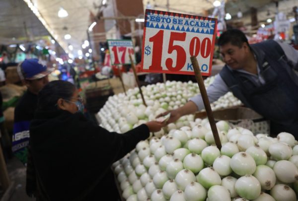 Inflación en México retrocede a 7.58% en primera mitad de mayo