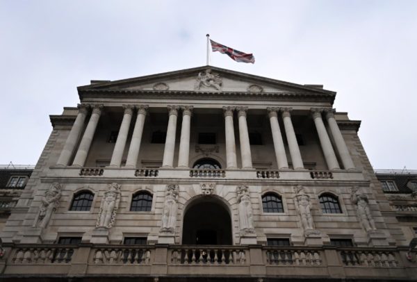 Banco de Inglaterra ya admite que viene una recesión, ¿y los demás bancos centrales?