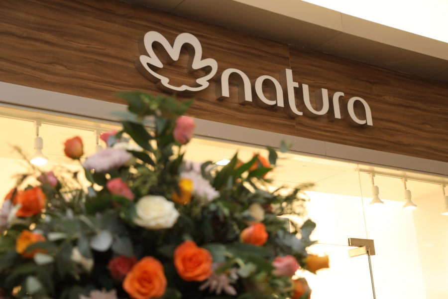 Do you sell by catalog? Natura opens its seventh physical store in Mexico