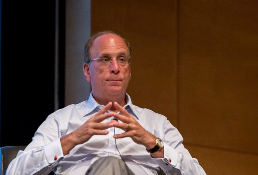 Larry Fink, CEO de BlackRock, no descarta otra caída del 20% en mercados bursátiles Larry Fink, CEO de BlackRock, no descarta otra caída del 20% en mercados bursátiles