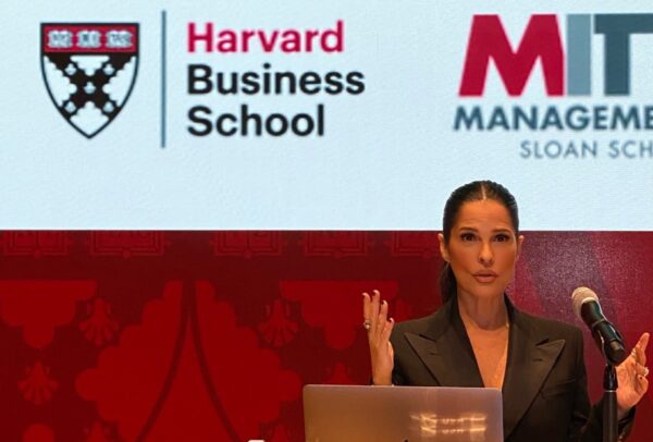 Martha Debayle comparte en Harvard sus 3 claves para triunfar en los negocios