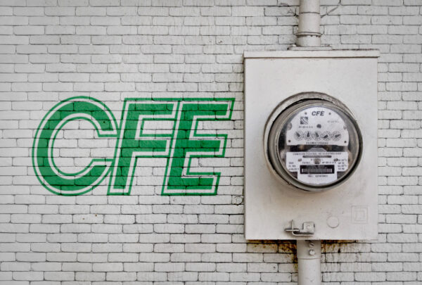 ¿Cuánto cobra la CFE por reconexión en 2024?
