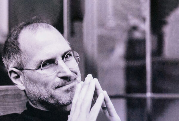 Biografía de Steve Jobs ¿quién fue?, ¿qué hizo y cómo cambió el mundo?