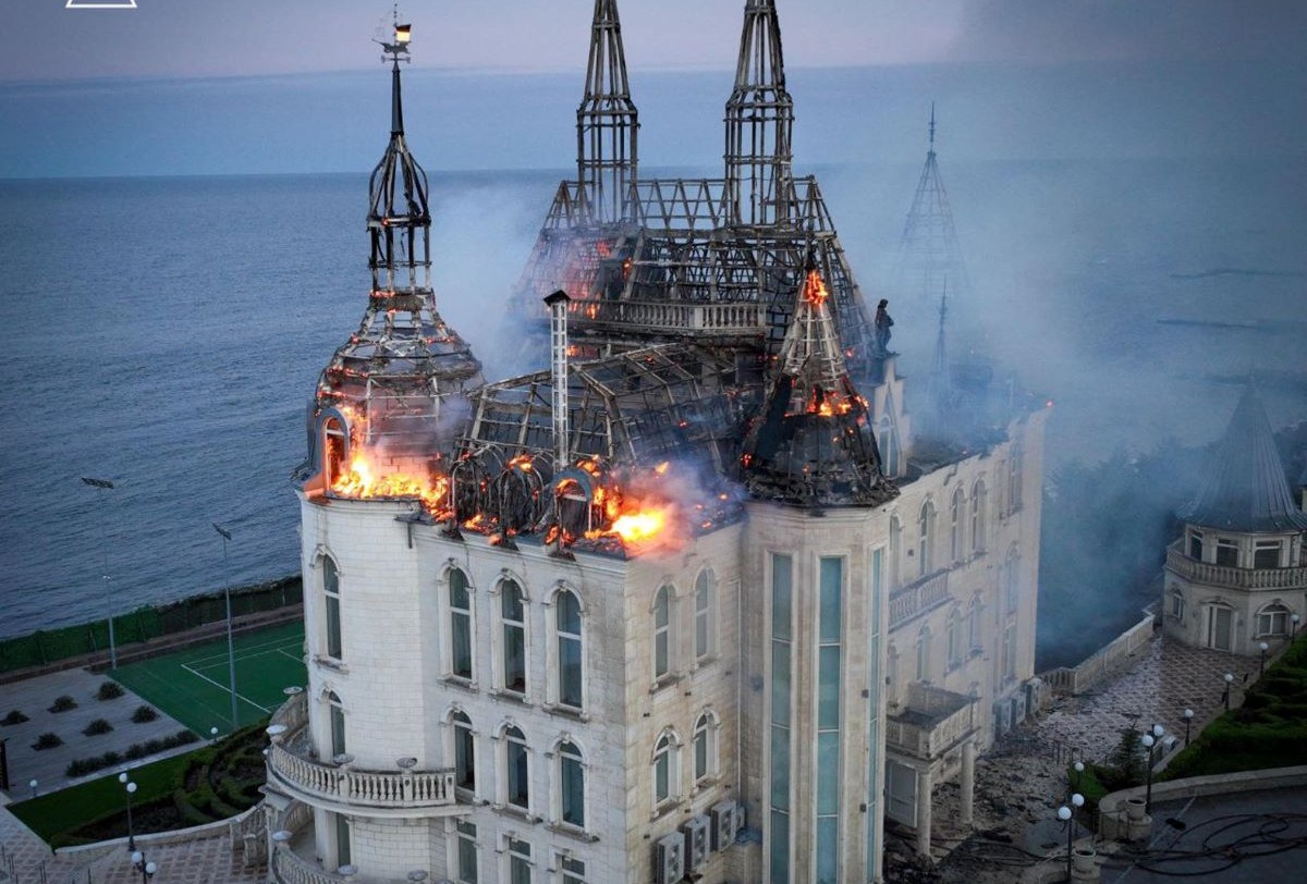 Misil ruso destruye el ‘castillo de Harry Potter’ en Odesa, Ucrania