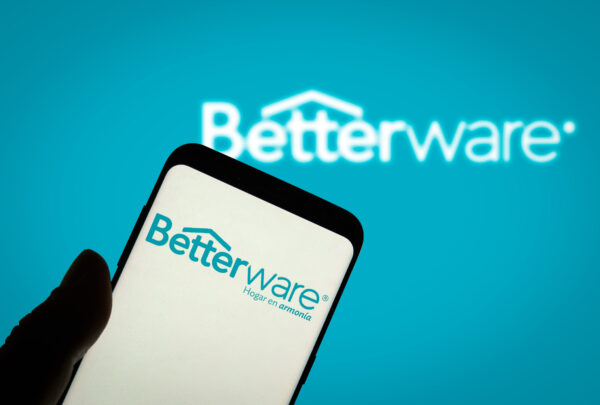 ¿Cuál es la historia de Betterware y quién es su dueño?