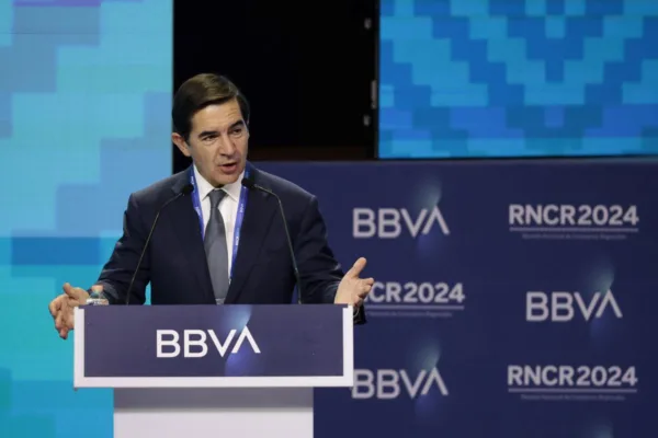 BBVA pide a México resolver los “cuellos de botella” que obstruyen el Nearshoring