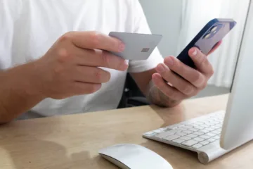 ¿Cómo sacar una tarjeta de crédito? Requisitos y pasos clave