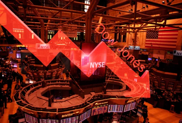 Dow Jones borra 557 puntos; S&P 500 y Nasdaq corrigen desde máximos por tensiones en Medio Oriente