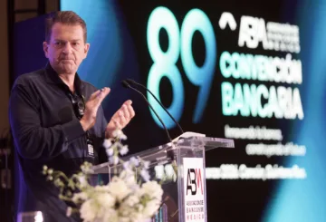 ¿Seguirá caro el crédito en México? La ABM apunta a la guerra en Irán como factor clave