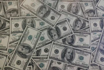 Inflación en Estados Unidos sube a 3.3% en marzo, la mayor en 21 meses, por efecto de la guerra en Irán