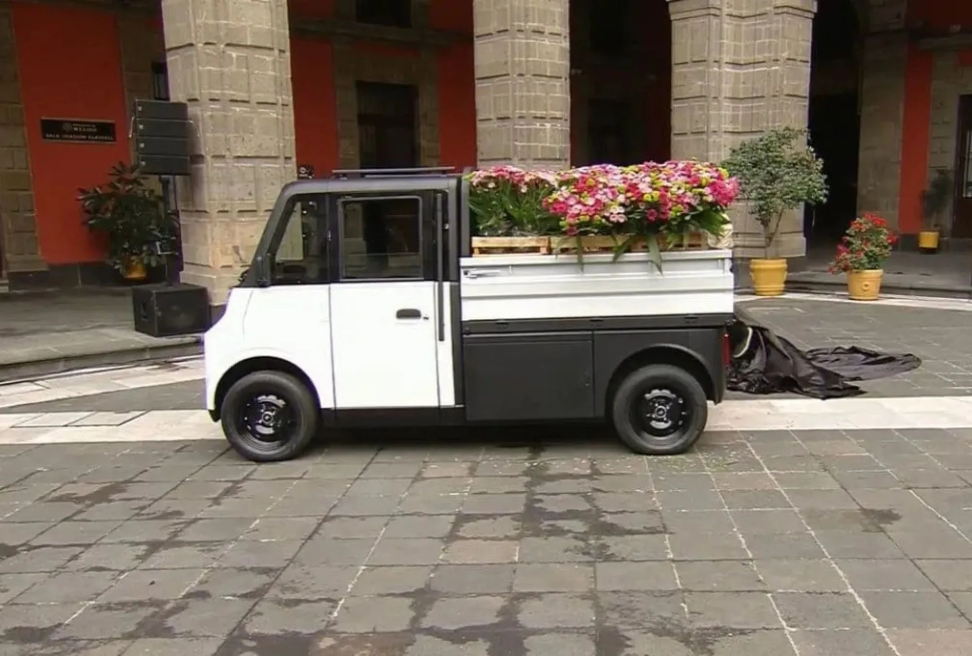 ¿Quién fabricará Olinia? México abrirá convocatoria para buscar socios